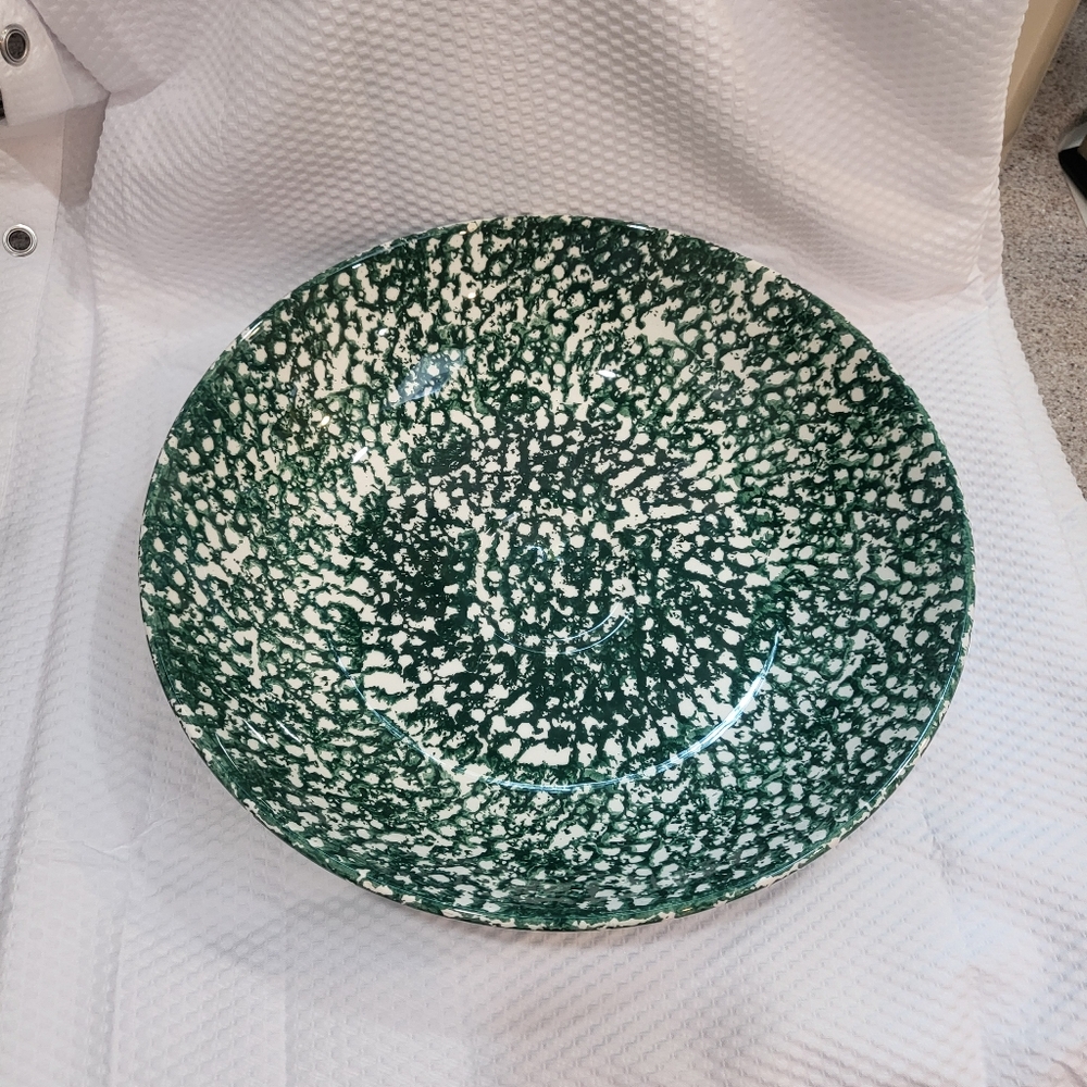 1980s Green Spongeware by Roma Inc Pasta Serving Bowl Italian Pottery
